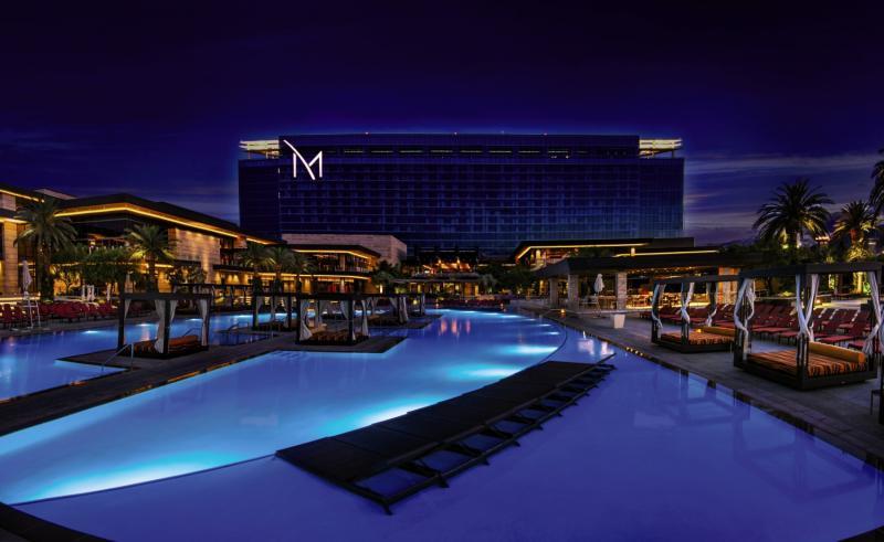 M & Casino 4*