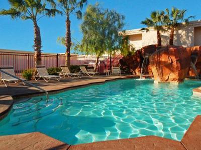 Red Roof Vegas 2*