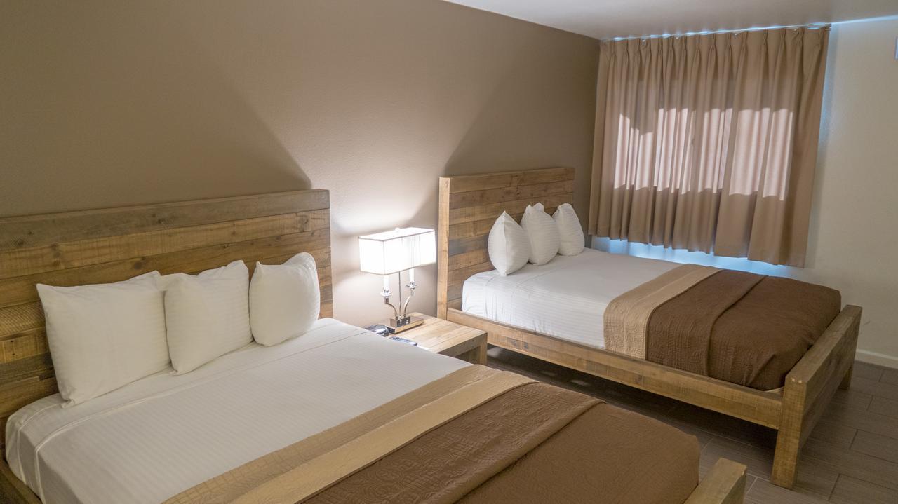 Hotel Thunderbird Boutique (adults Only) 2*