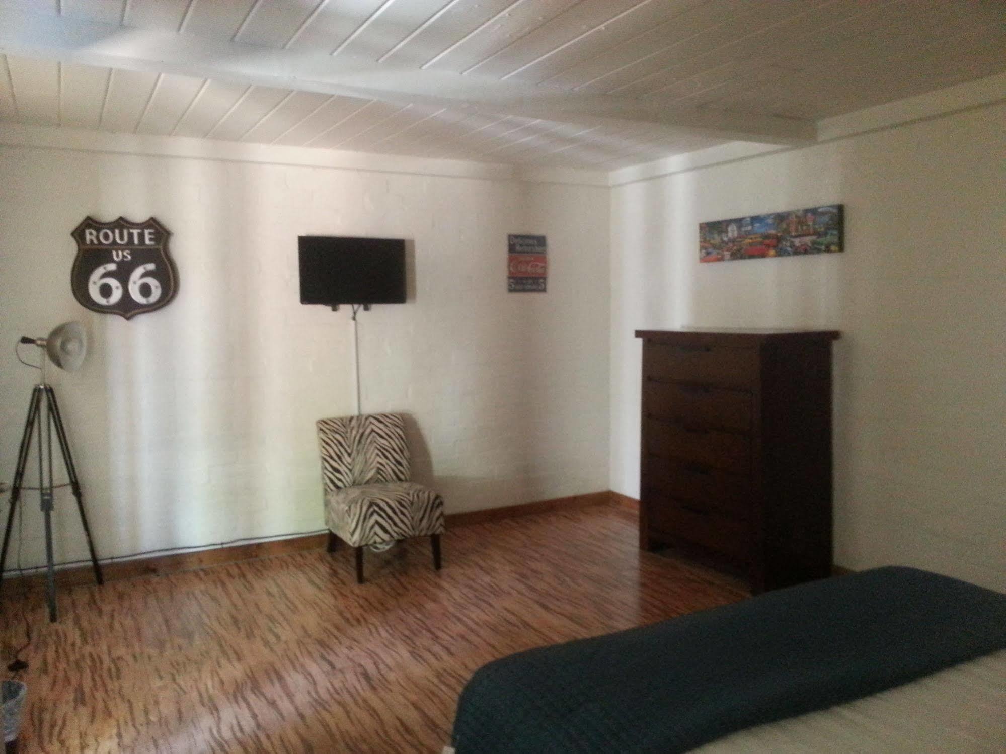 Sterling Gardens Motel