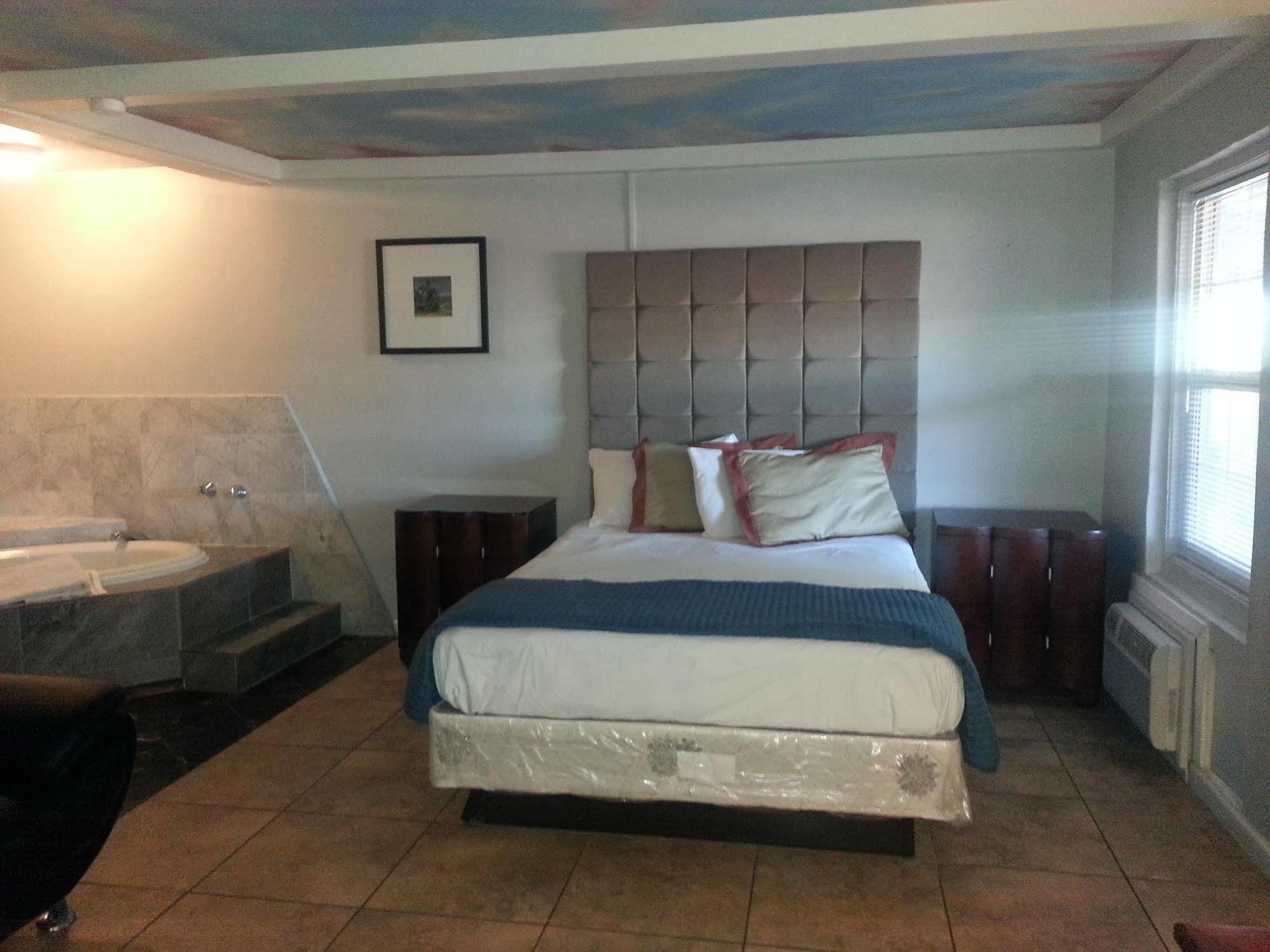 Sterling Gardens 2* Las Vegas