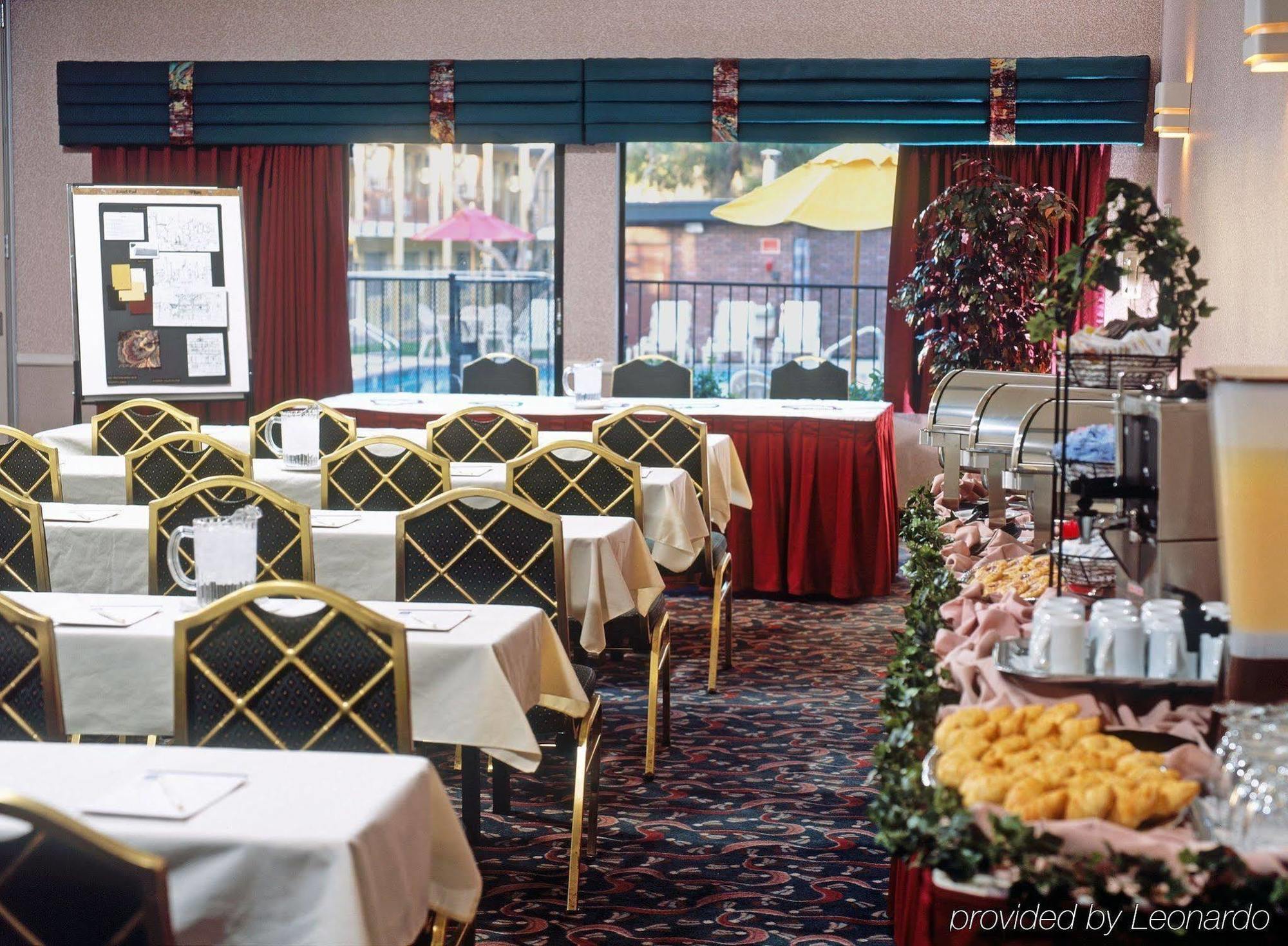Mardi Gras & Casino