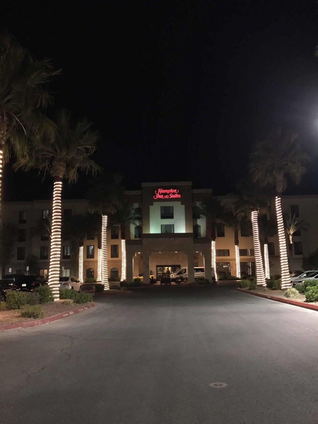 Hotel Hampton Y Vegas South 3*