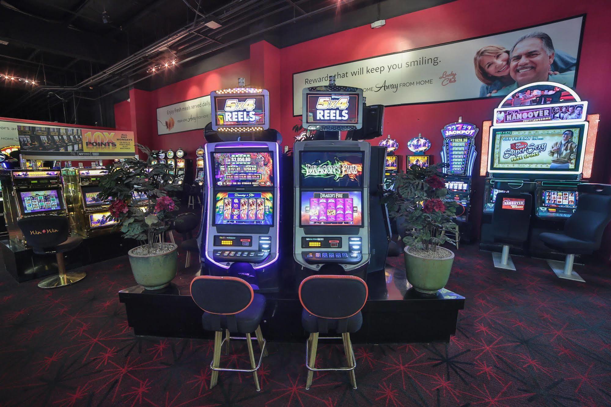 Lucky Club Casino Y Hotel