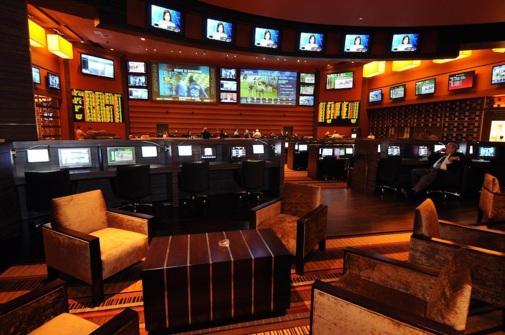 M & Casino Resort Las Vegas