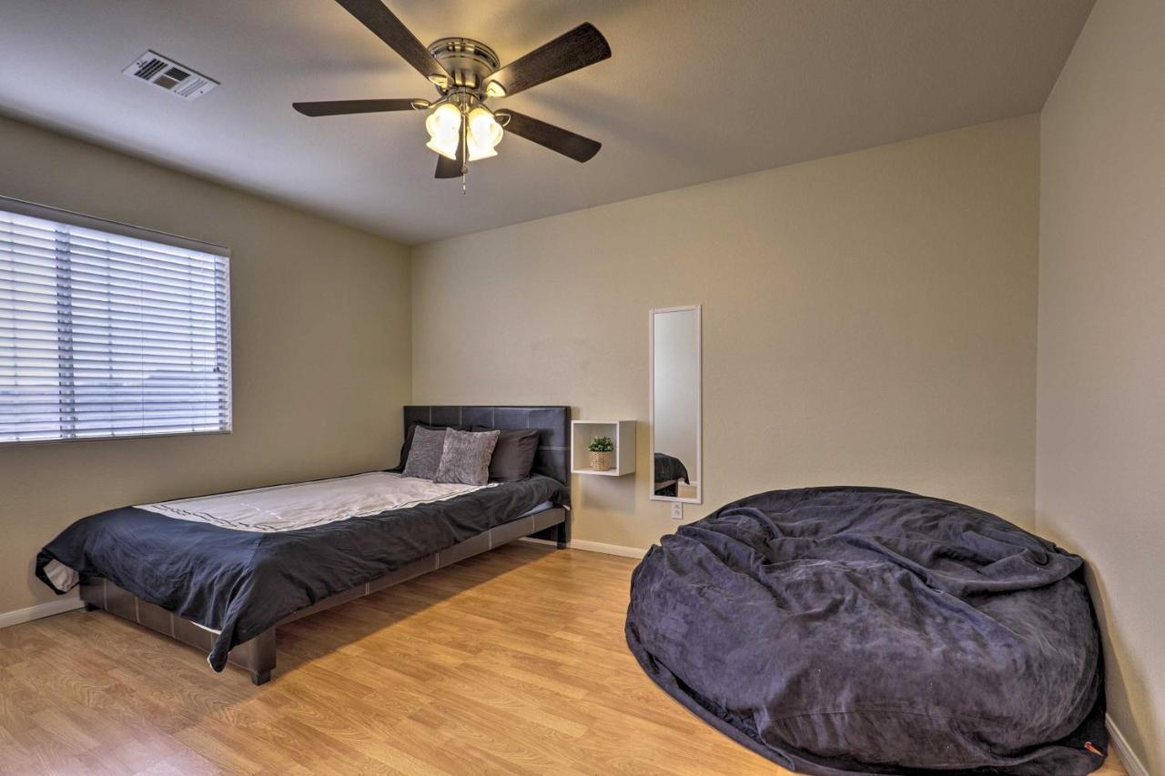 Luxurious Vegas Digs Hot Tub, Bbq, Cabana And More! Сasa de vacaciones *