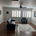 Gorgeous Henderson Home With Pool!