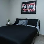Beautiful Townhome With Garage In Las Vegas
