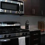 Beautiful Townhome With Garage In Las Vegas