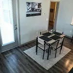 Beautiful Townhome With Garage In Las Vegas