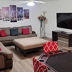 Vacation Home 3.5 Mi To Strip/Dt/Outlt Up To 8 Gst