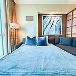 No Resort Fee Penthouse Balcony & Free Valet
