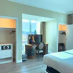 No Resort Fee Penthouse Balcony & Free Valet