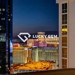 Lucky Gem Penthouse & Luxury Suites At Signature Resort, Balcony Strip View 3505