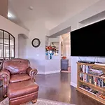 Henderson Home With Pool And Mountain, Strip Views!