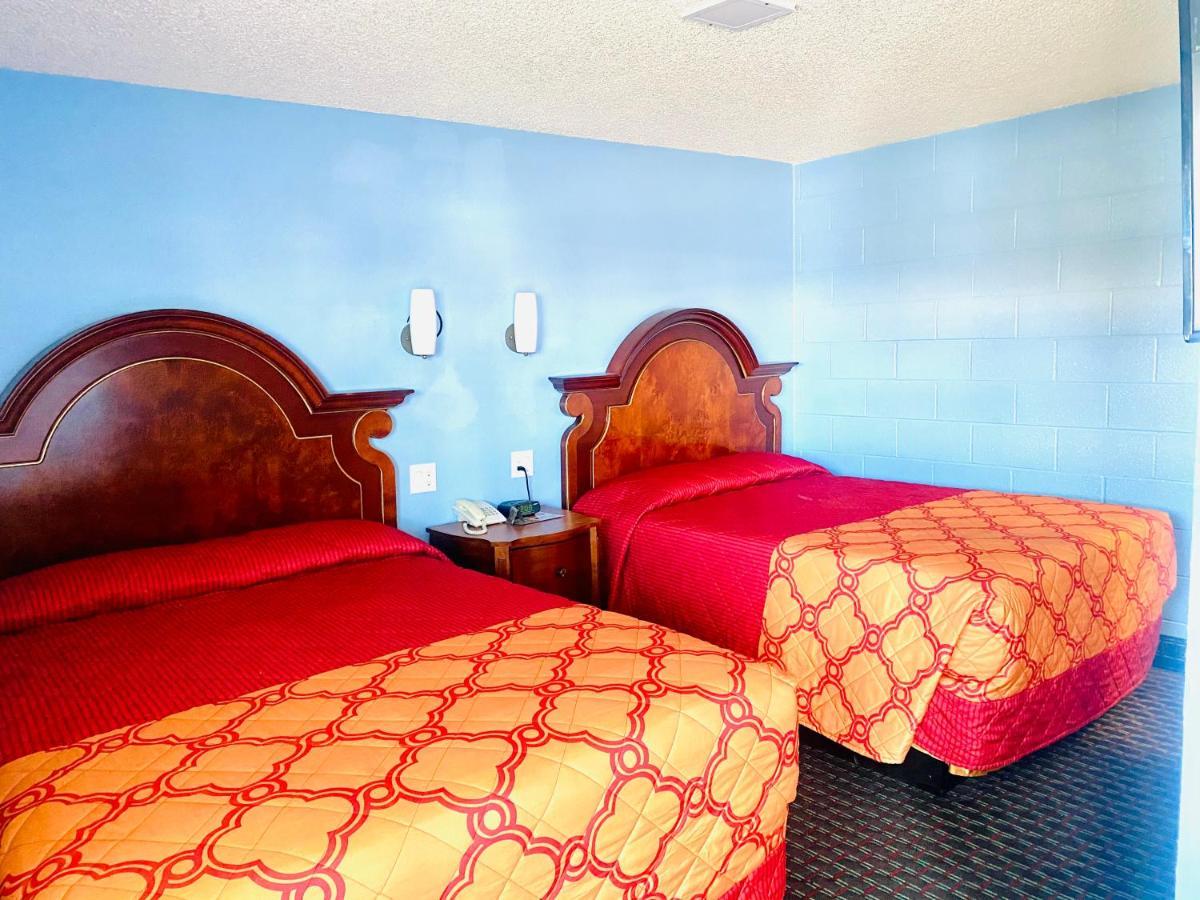 A Fisher's Motel *