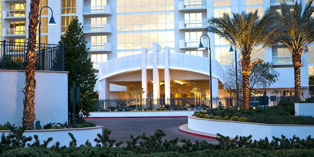 Jet Luxury At The Signature Apartahotel 4*