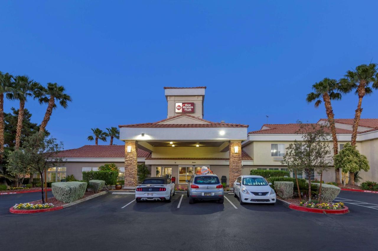 Western Vegas West 3*