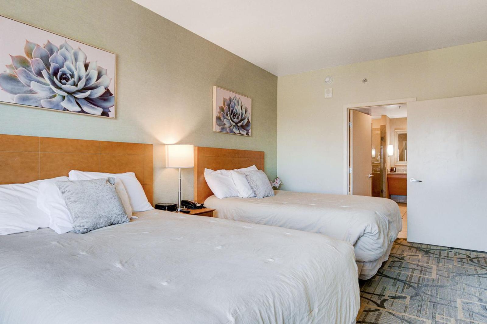 Apartahotel Modern Oasis Steps Away From The Vegas Strip *
