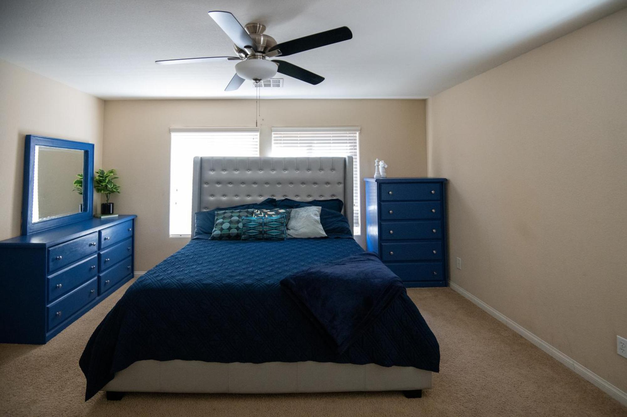 Large 3br King Moments Away From Strip Сasa de vacaciones Las Vegas