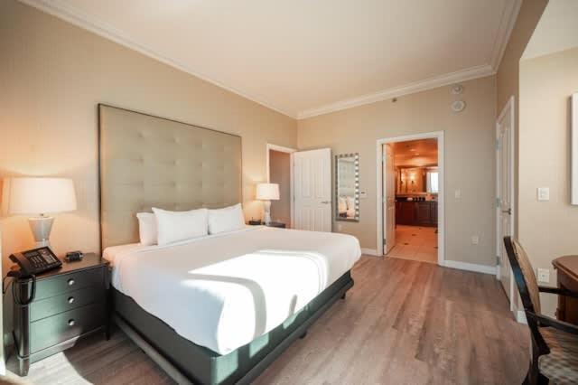 No Fee Penthouse Balcony & Free Valet Сasa de vacaciones Las Vegas
