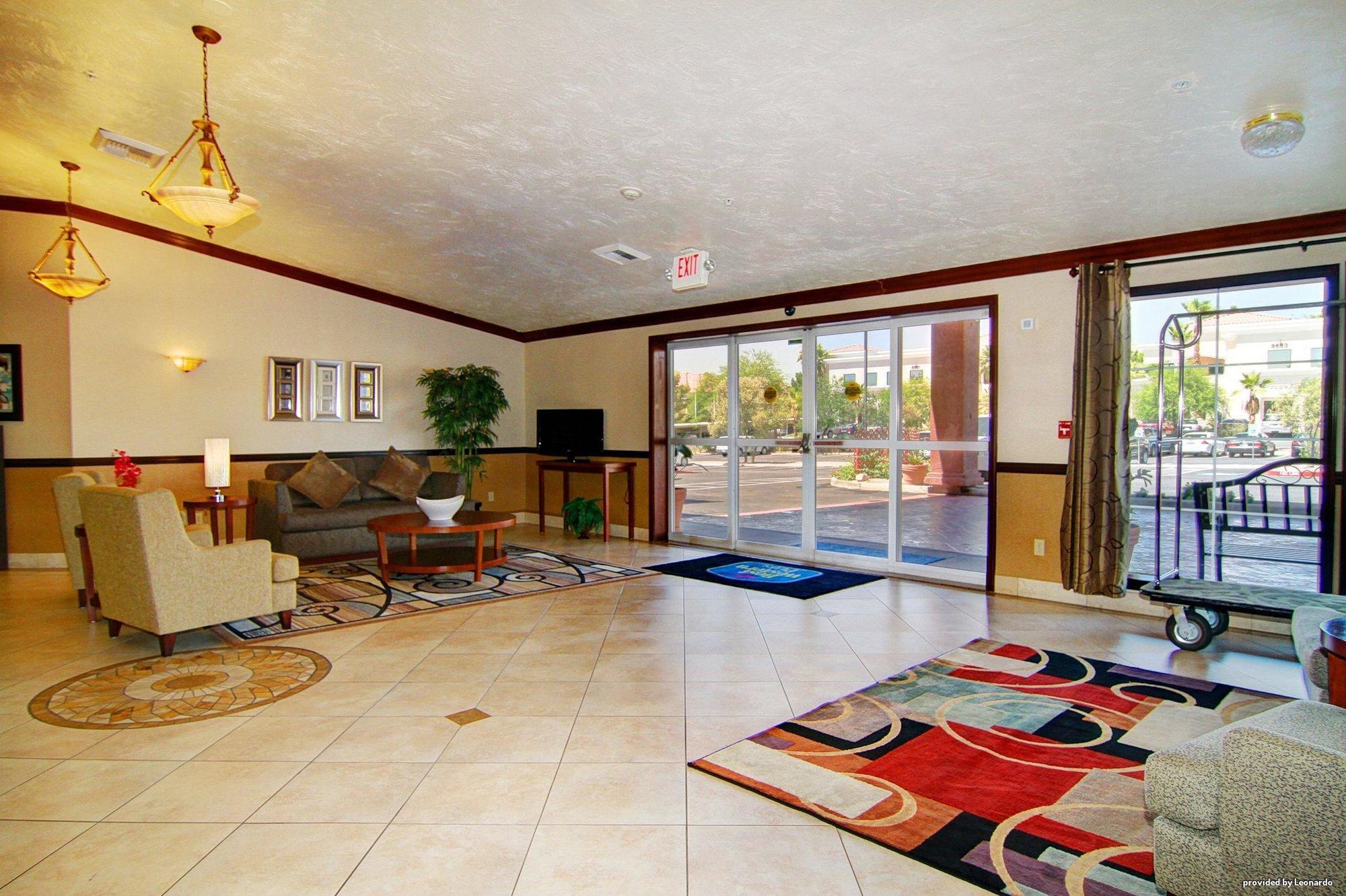 Western Vegas West Hotel 3*