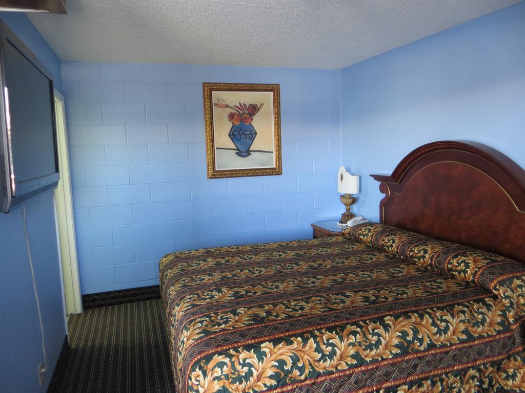 A Fisher's Motel