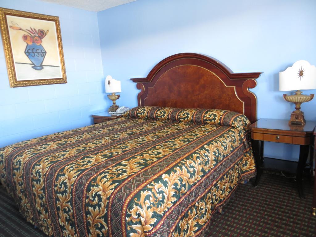 Motel A Fisher's *