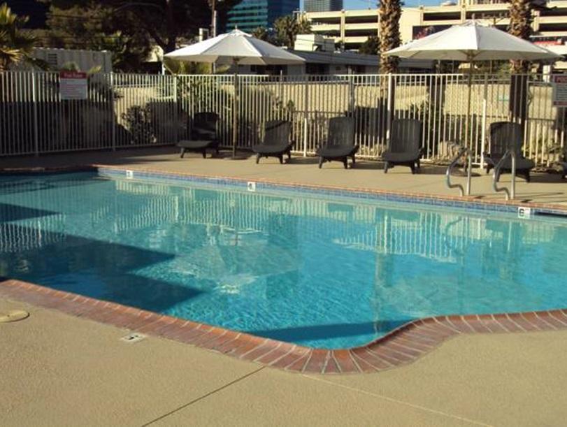 Howard Johnson By Wyndham Vegas Near The Strip 2* Las Vegas