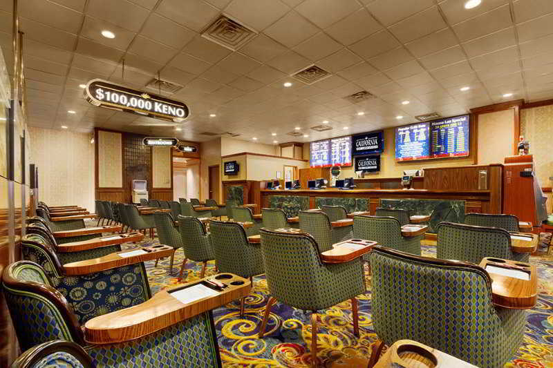 California Y Casino Hotel 3*