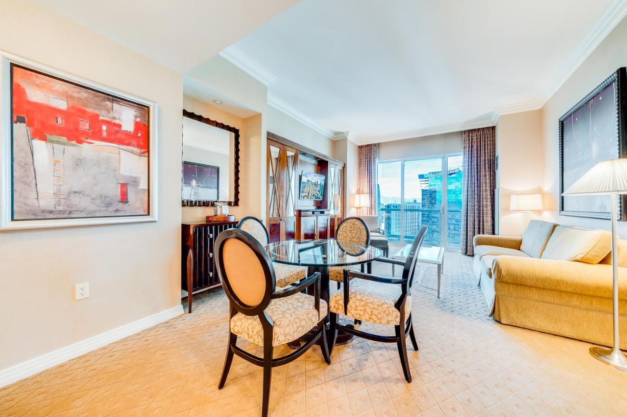 Jet Luxury At The Signature Apartahotel Las Vegas
