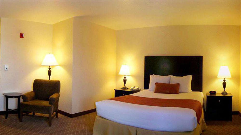 Hotel Western Vegas West 3*